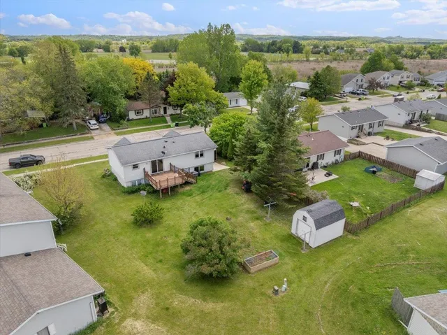 $375,000 | 917 Wheelock Avenue, Hartford, WI 53027