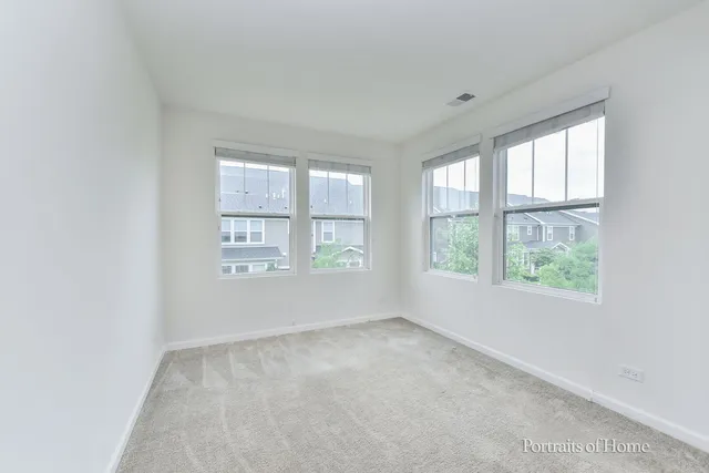 $450,000 | 458 Watercress Drive, Aurora, IL 60504