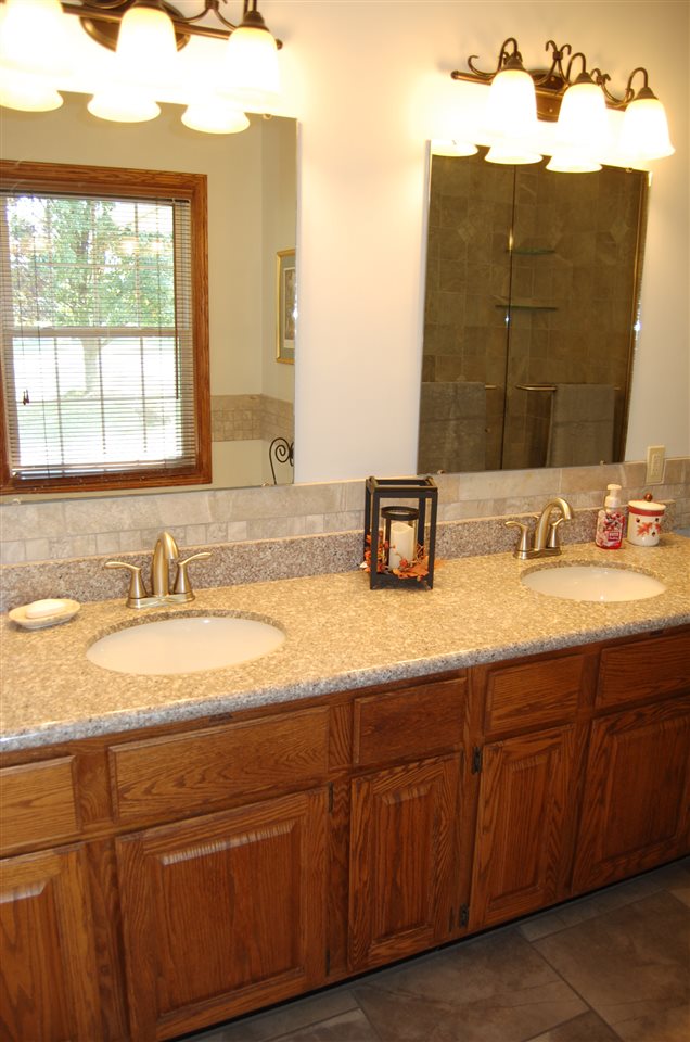 7500 North Radnor Road Peoria, IL 61614 - Photo 14 of 28 Gallery Image 14