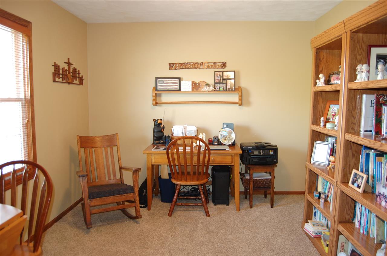 7500 North Radnor Road Peoria, IL 61614 - Photo 18 of 28 Gallery Image 18