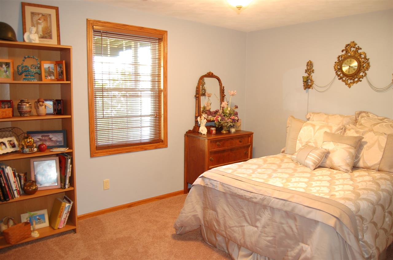 7500 North Radnor Road Peoria, IL 61614 - Photo 22 of 28 Gallery Image 22