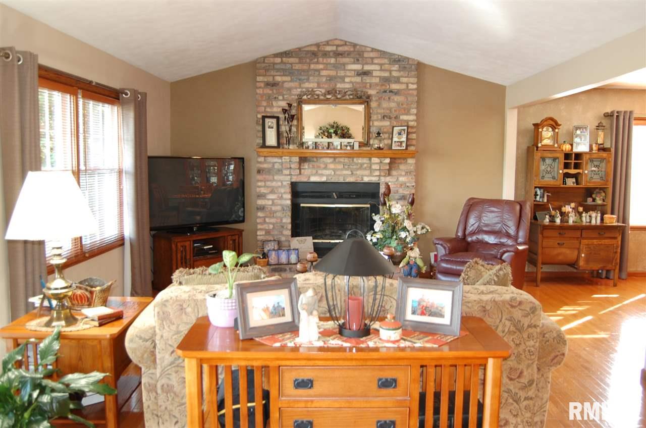 7500 North Radnor Road Peoria, IL 61614 - Photo 5 of 28 Gallery Image 5