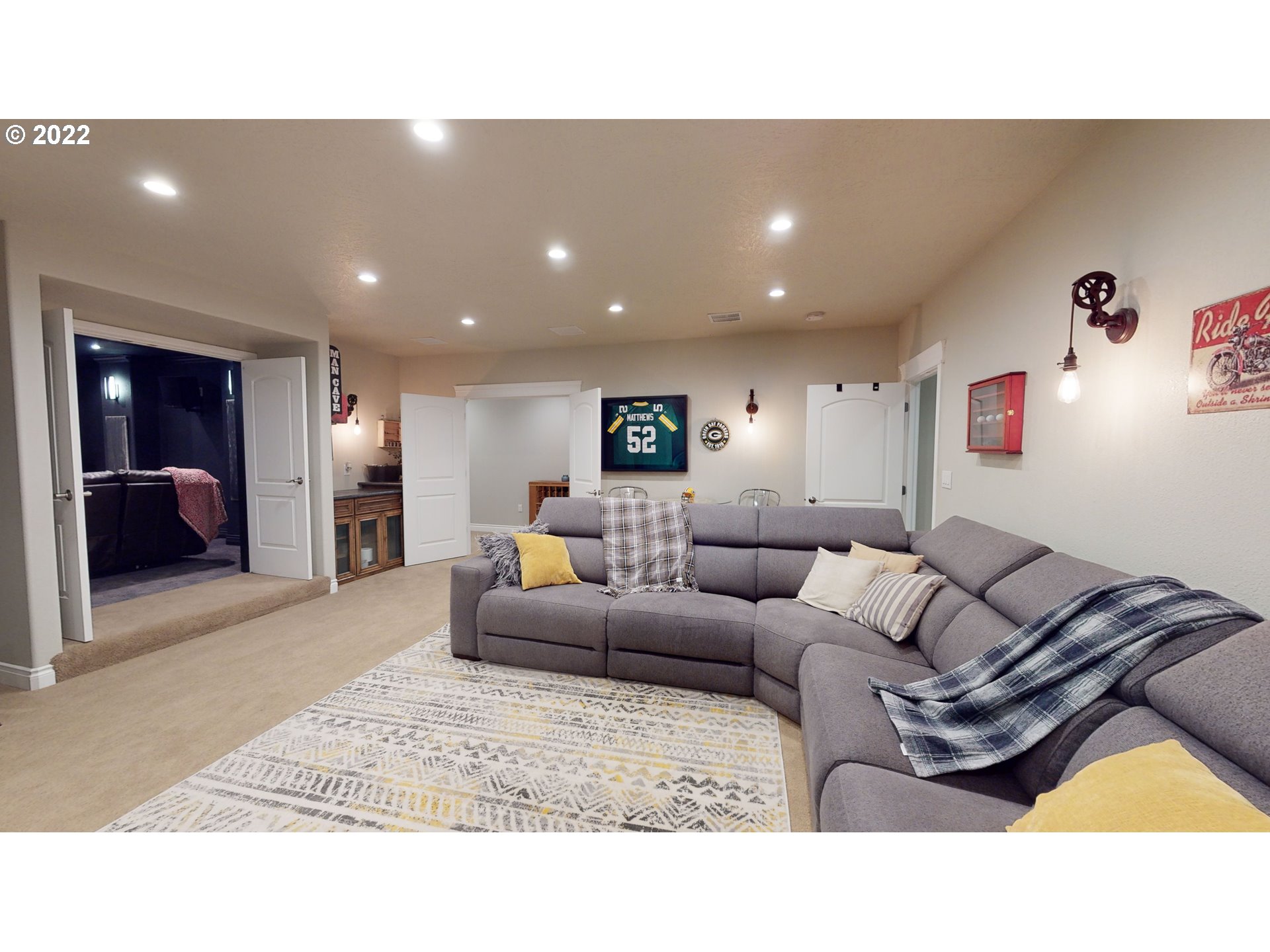 1400 Brozio Road Roseburg, OR 97471 - Photo 9 of 32 Gallery Image 9