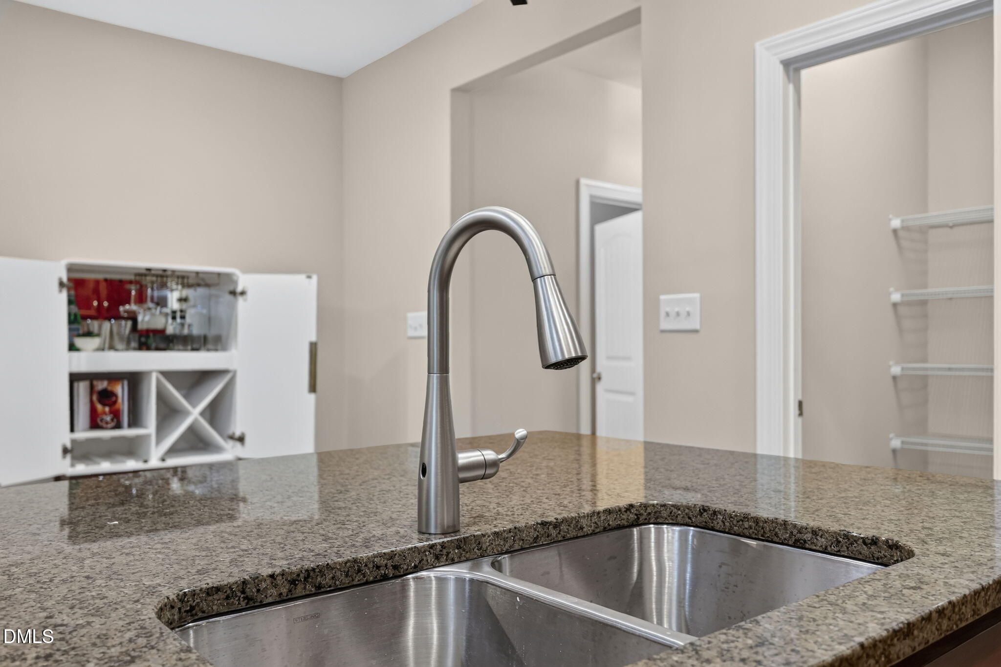 124 Token House Road Durham, NC 27703 - Photo 9 of 41 11