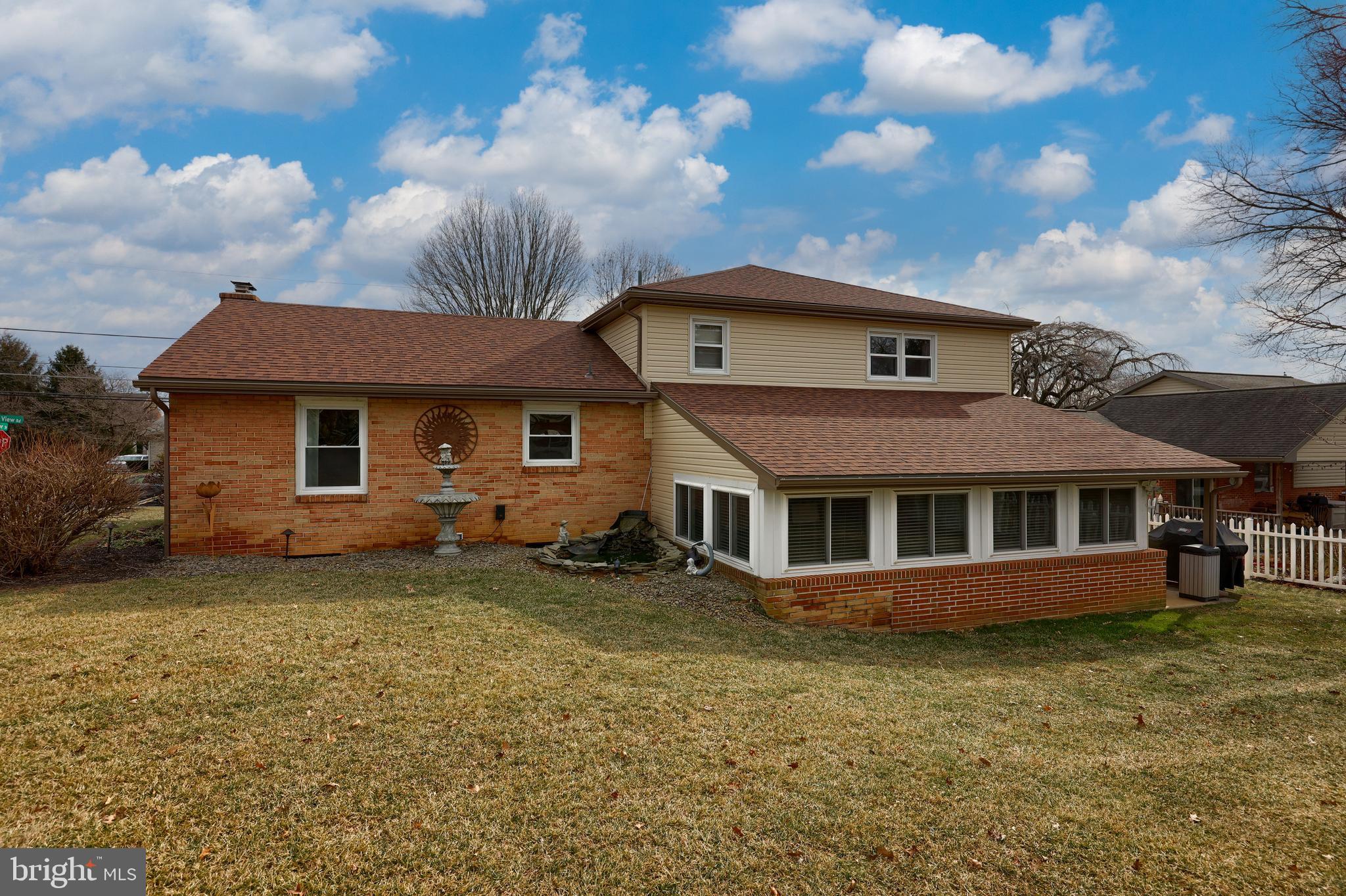 932 Pleasantview Road Ephrata, PA 17522 - Photo 2 of 44 Exterior view - w/ sunroom