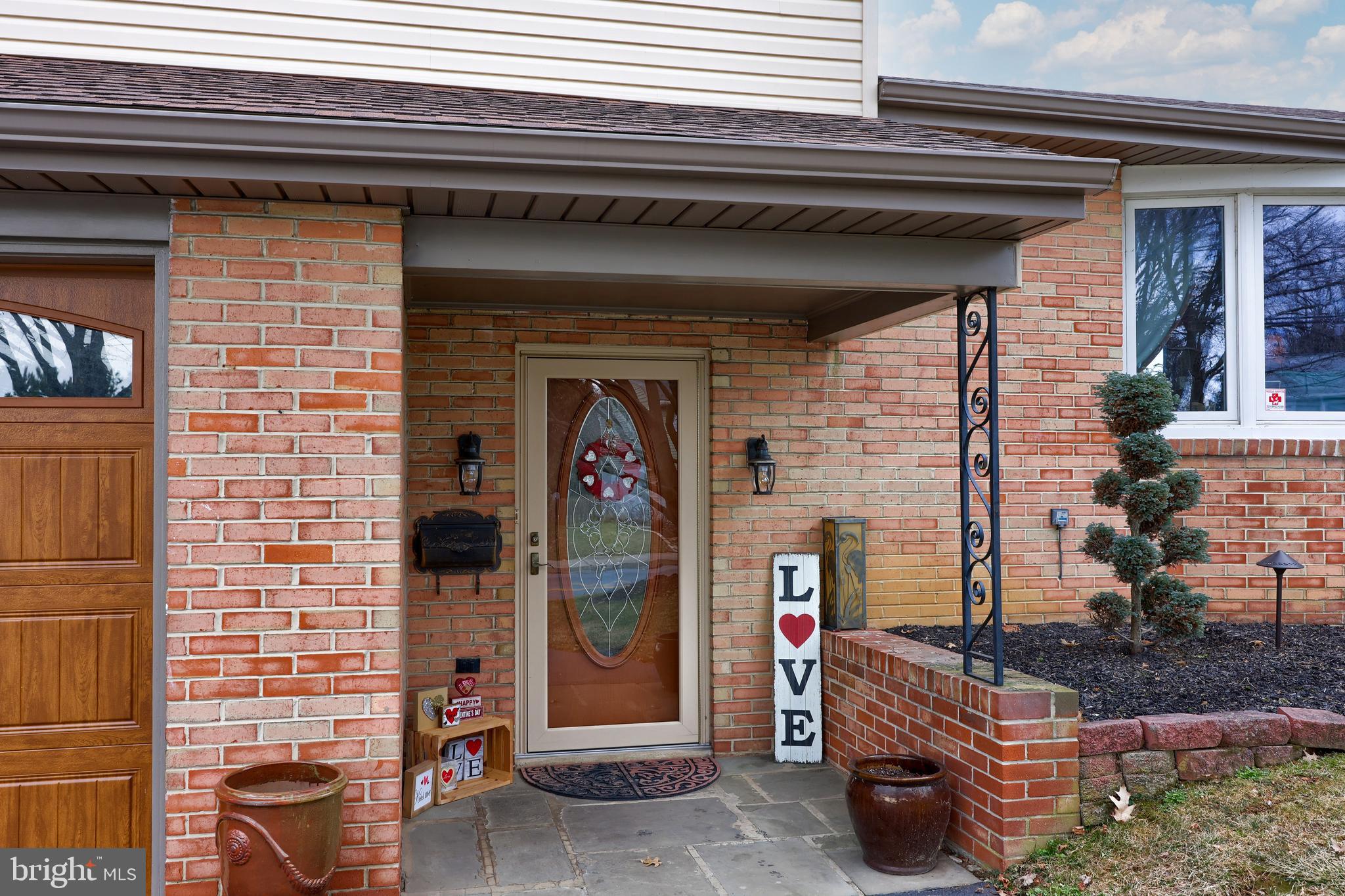 932 Pleasantview Road Ephrata, PA 17522 - Photo 3 of 44