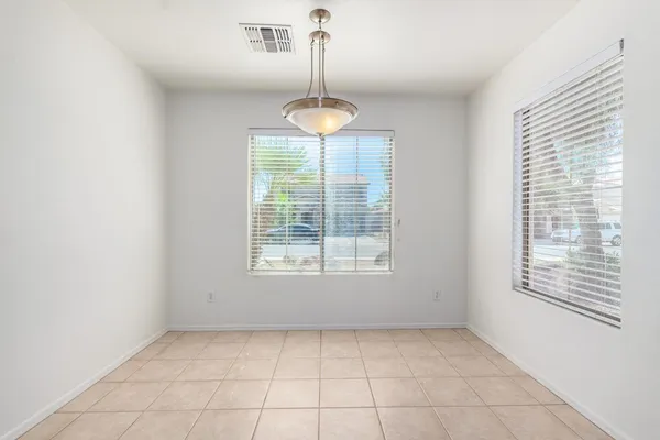 $1,600 | 44850 Bahia Drive, Maricopa, AZ 85139