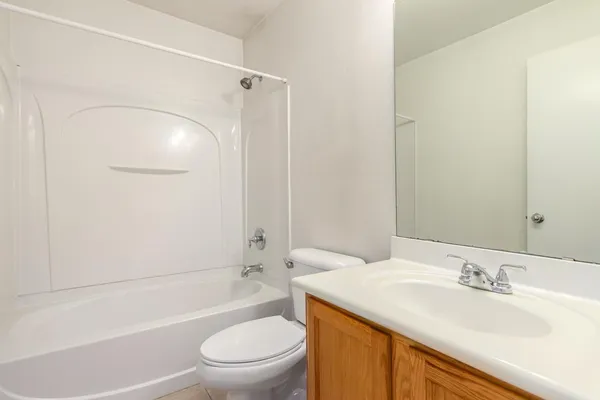 $1,600 | 44850 Bahia Drive, Maricopa, AZ 85139