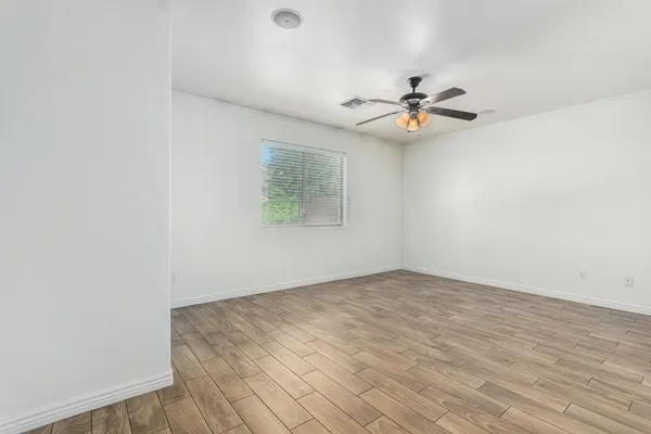 $1,600 | 44850 Bahia Drive, Maricopa, AZ 85139