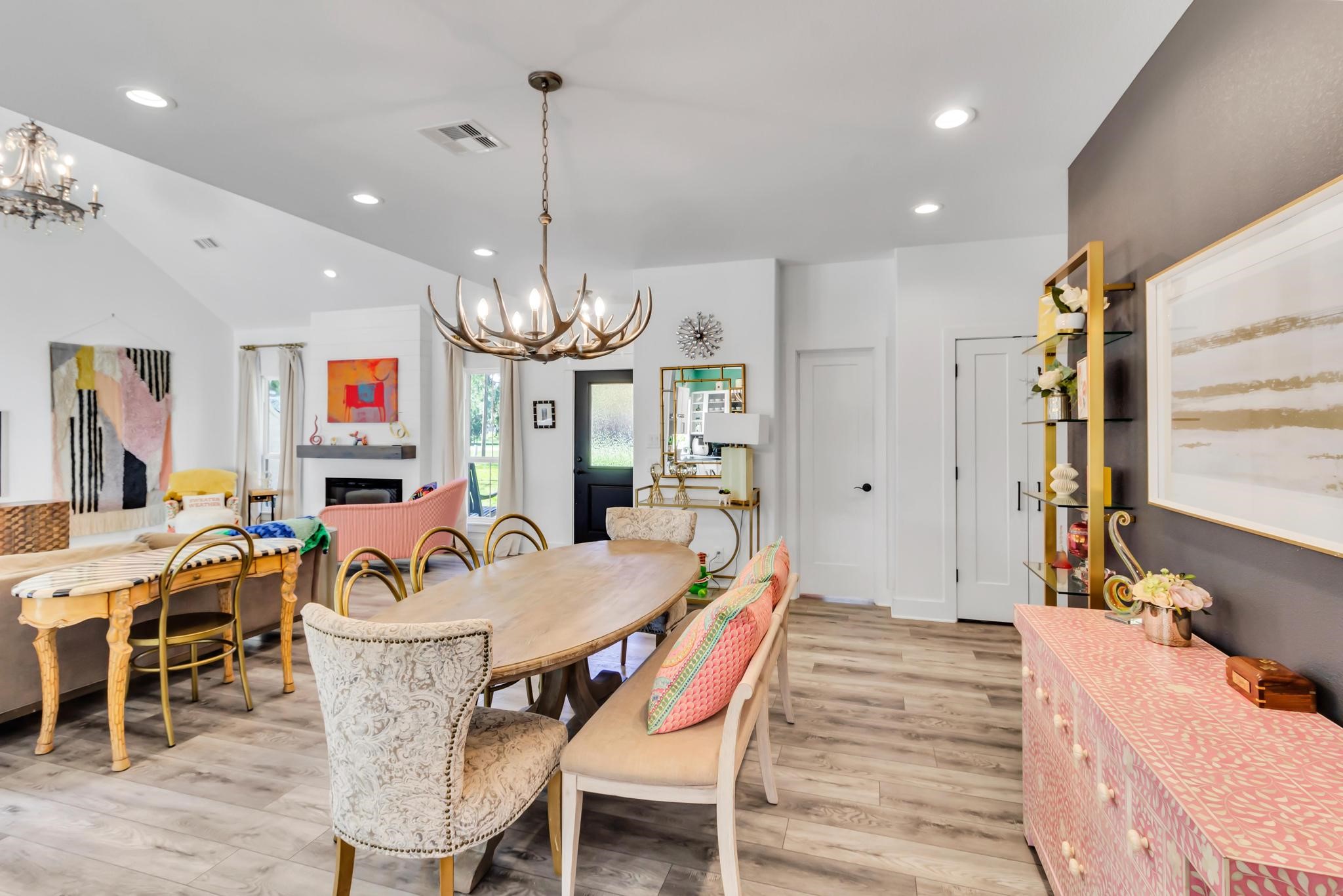 295 County Road 687 Angleton, TX 77515 - Photo 26 of 38 This central dining area is great for family meals and entertaining guests.