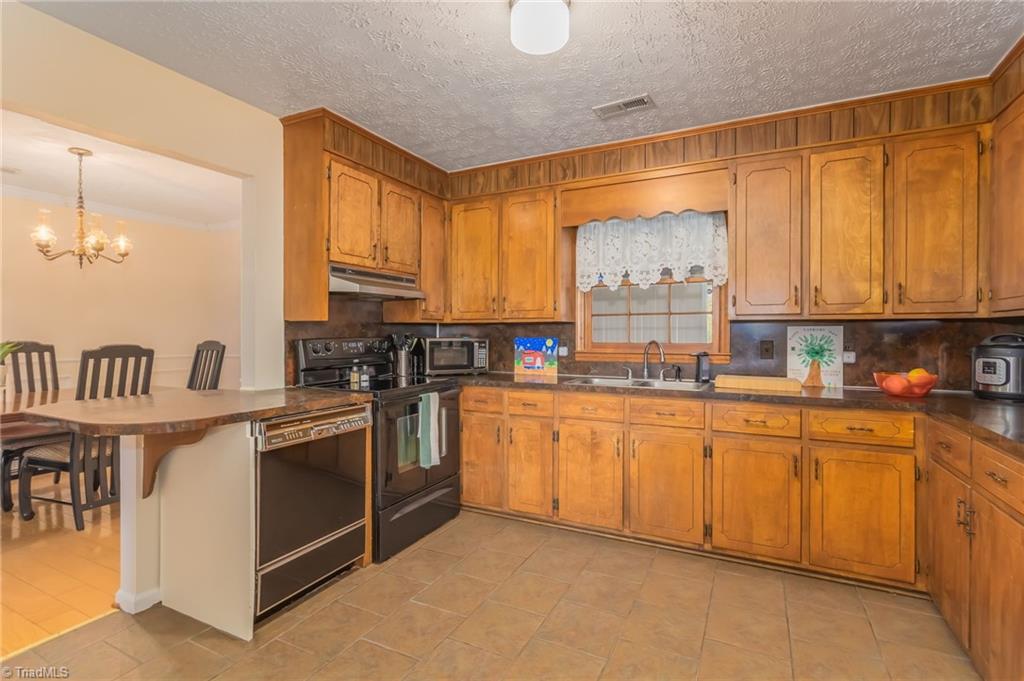 1113 Ring Road Westfield, NC 27053 - Photo 15 of 43 Gallery Image 15