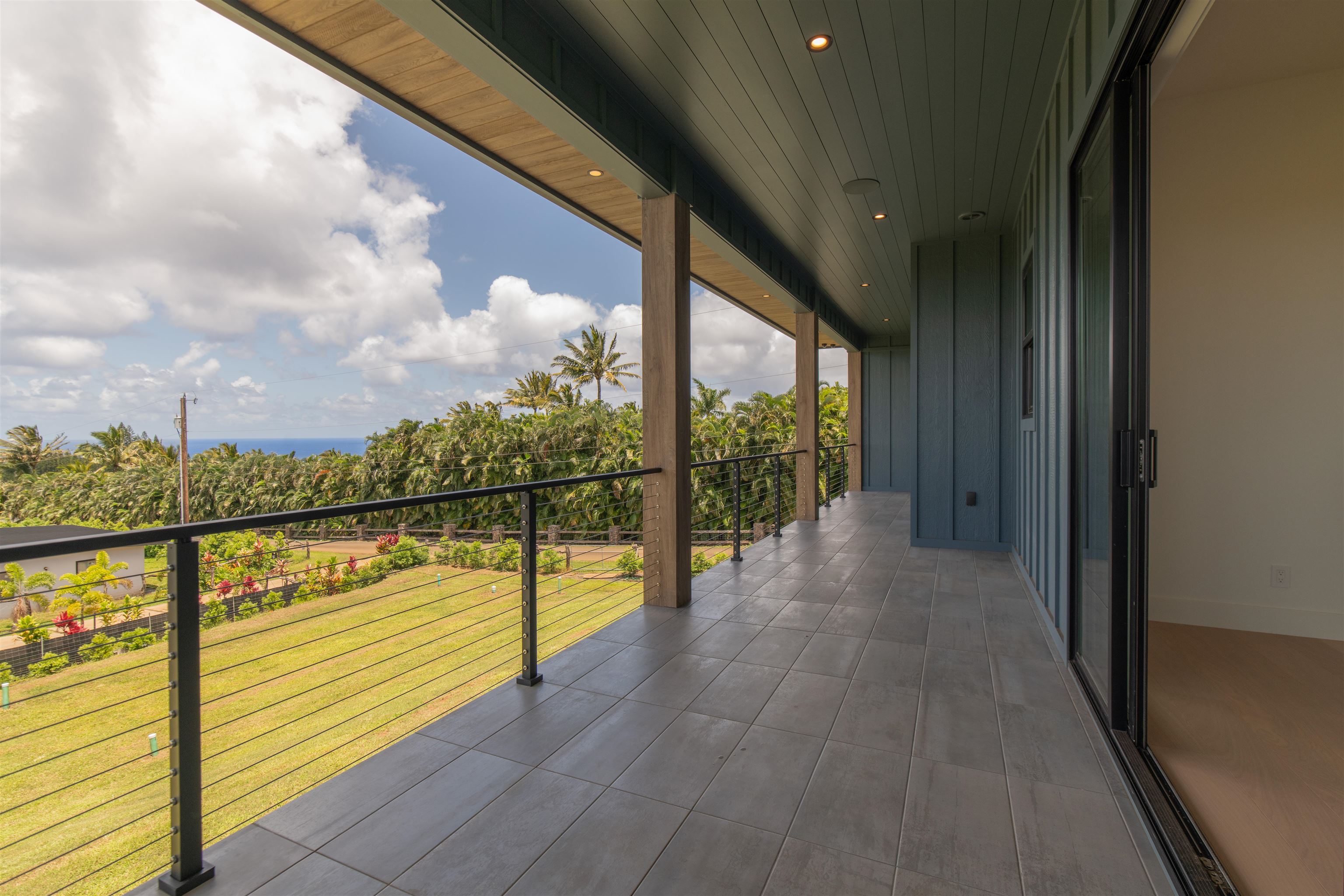 111 Mehana Road, Unit A Haiku, HI 96708 - Photo 48 of 50 a view of a balcony
