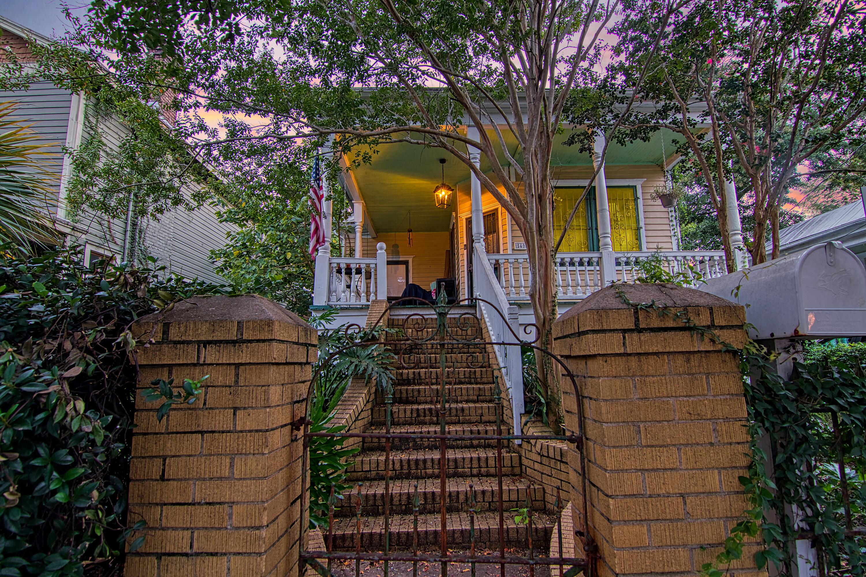 549 Rutledge Avenue Charleston, SC 29403 - Photo 2 of 15 CREM_549 Rutledge Twilight_008