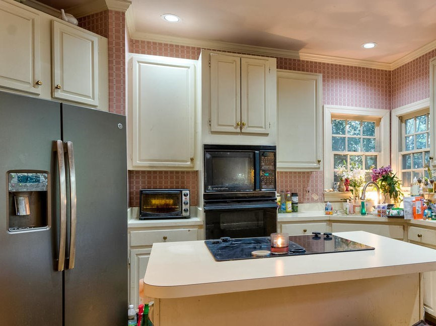 10745 Dunhill Terrace Raleigh, NC 27615 - Photo 10 of 19 Kitchen