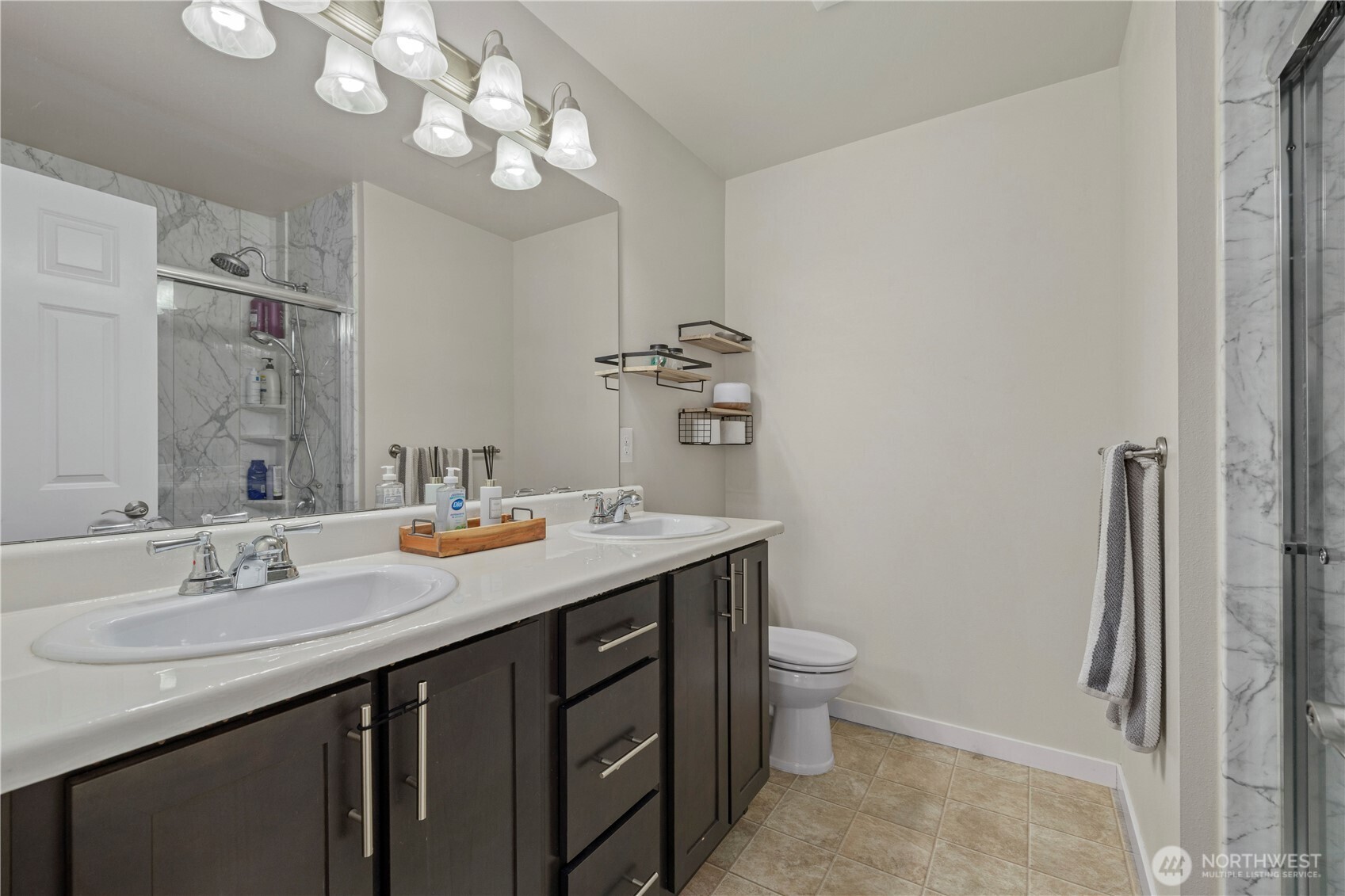 1900 Weaver Road, Unit L102 Snohomish, WA 98290 - Photo 17 of 26