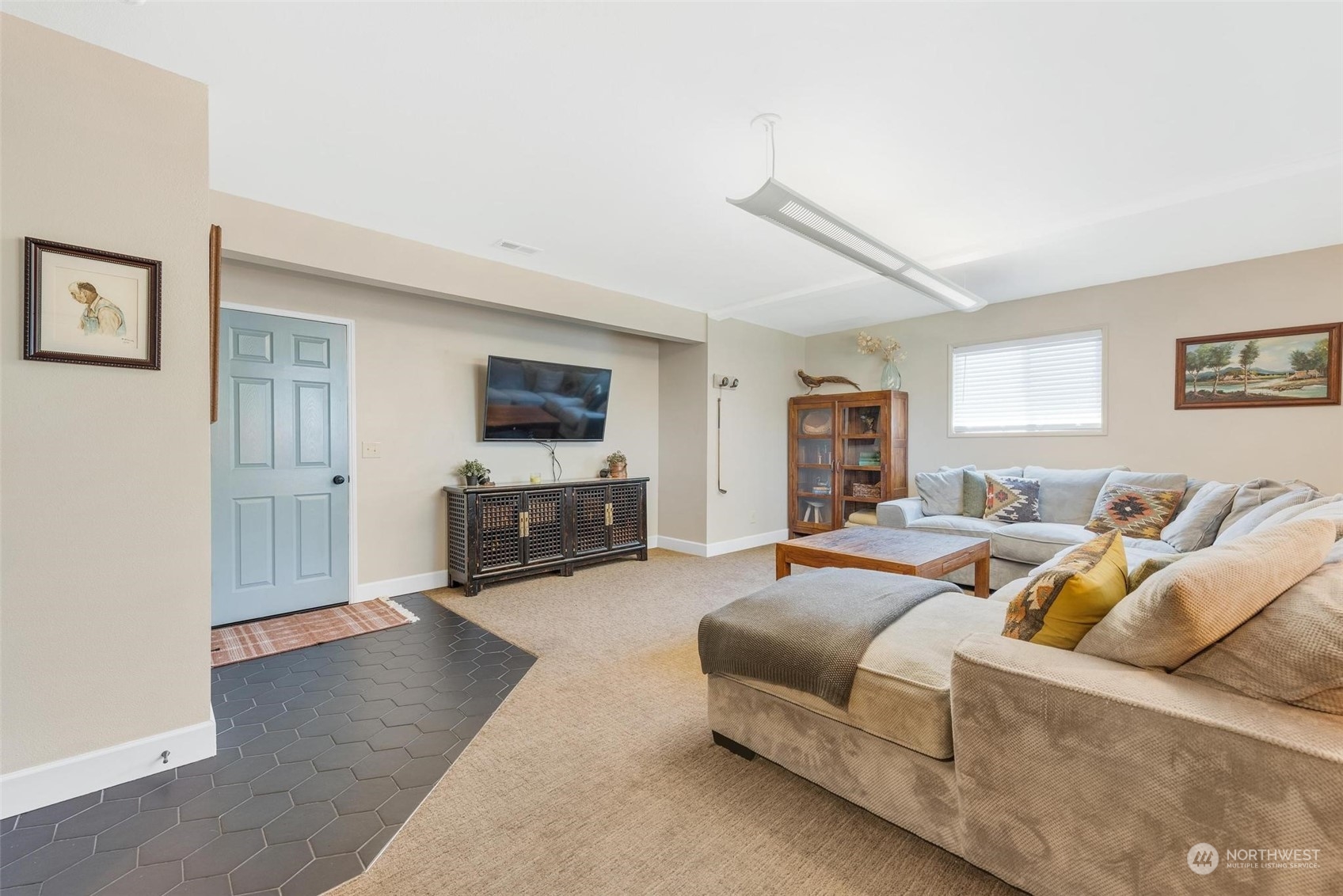 2123 Aberdeen Place Northeast Renton, WA 98056 - Photo 12 of 29 Gallery Image 12