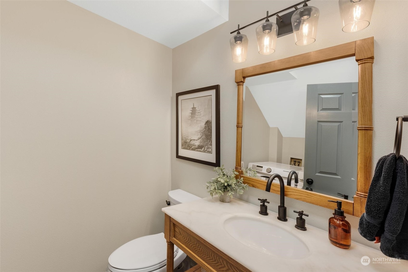2123 Aberdeen Place Northeast Renton, WA 98056 - Photo 14 of 29 Gallery Image 14