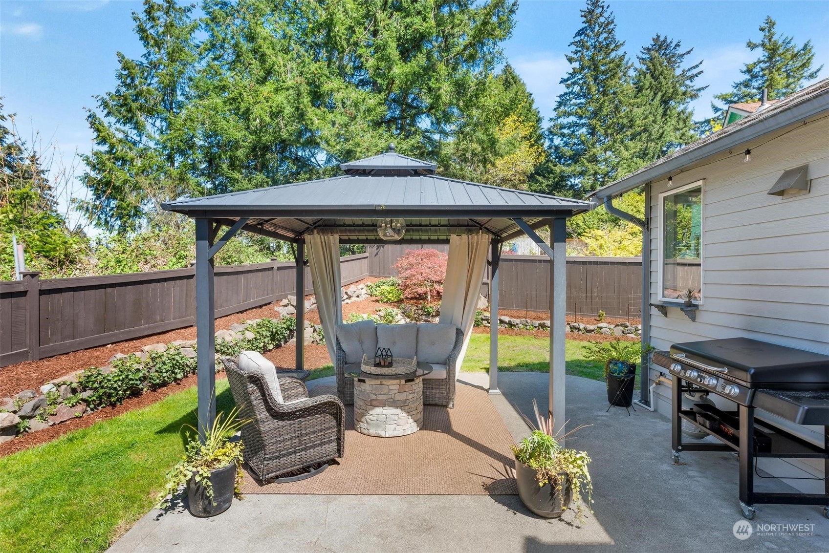 2123 Aberdeen Place Northeast Renton, WA 98056 - Photo 22 of 29 Gallery Image 22
