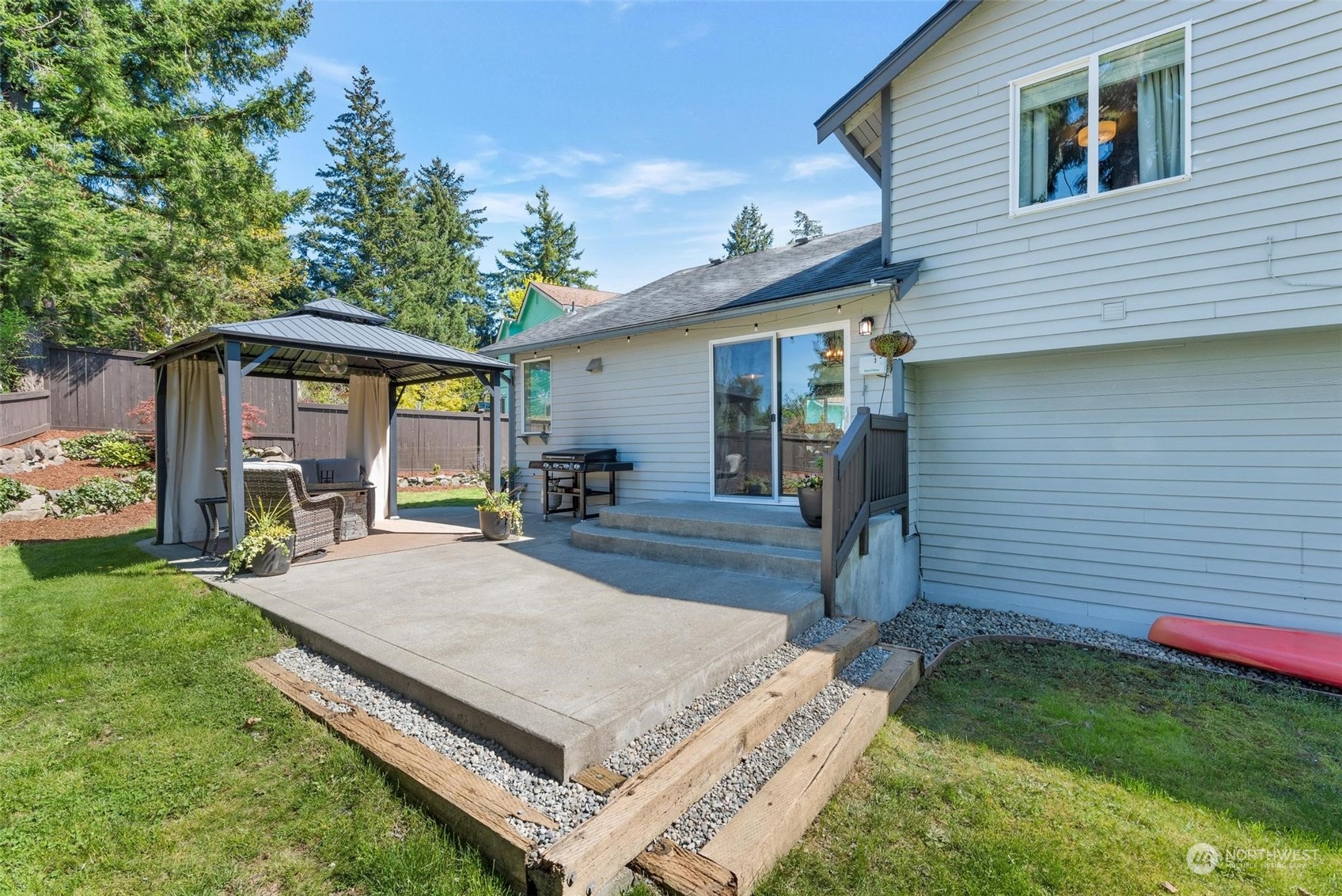 2123 Aberdeen Place Northeast Renton, WA 98056 - Photo 25 of 29 Gallery Image 25