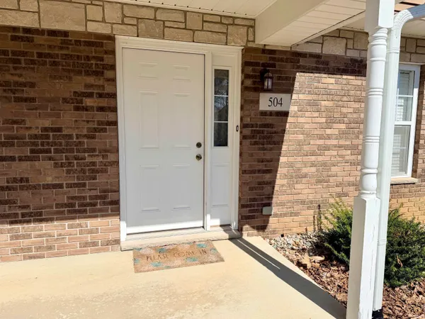 $215,000 | 1250 West Adams Hill Circle, Unit 504, Bloomington, IN 47403