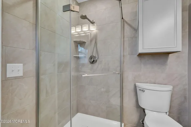 $425,000 | 1 Westport Drive, Toms River, NJ 08757