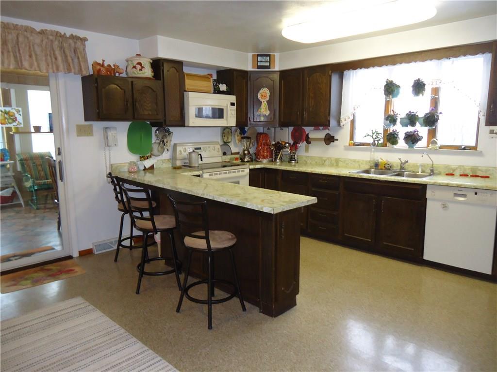 1361 Burnsville Ridge Road Claysville, PA 15323 - Photo 2 of 25 Gallery Image 2