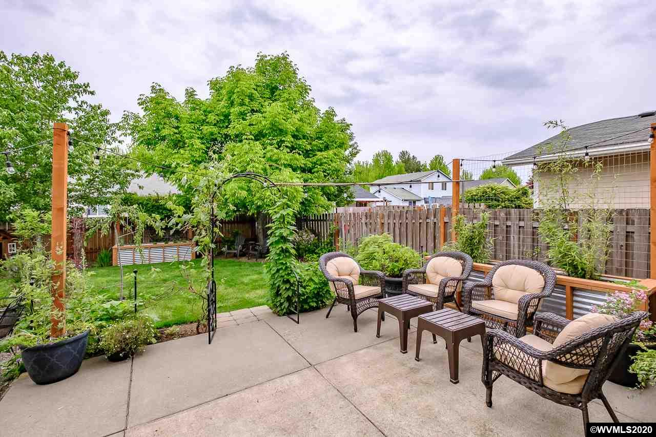 648 Jasmine Circle, Unit CL Independence, OR 97351 - Photo 39 of 42