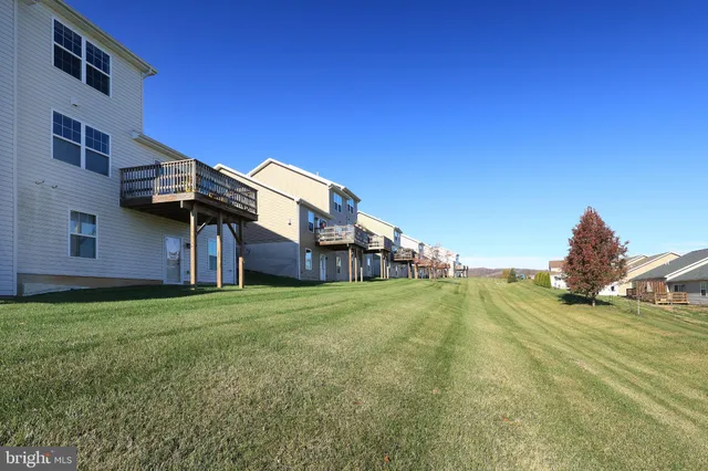 a house view with a outdoor space