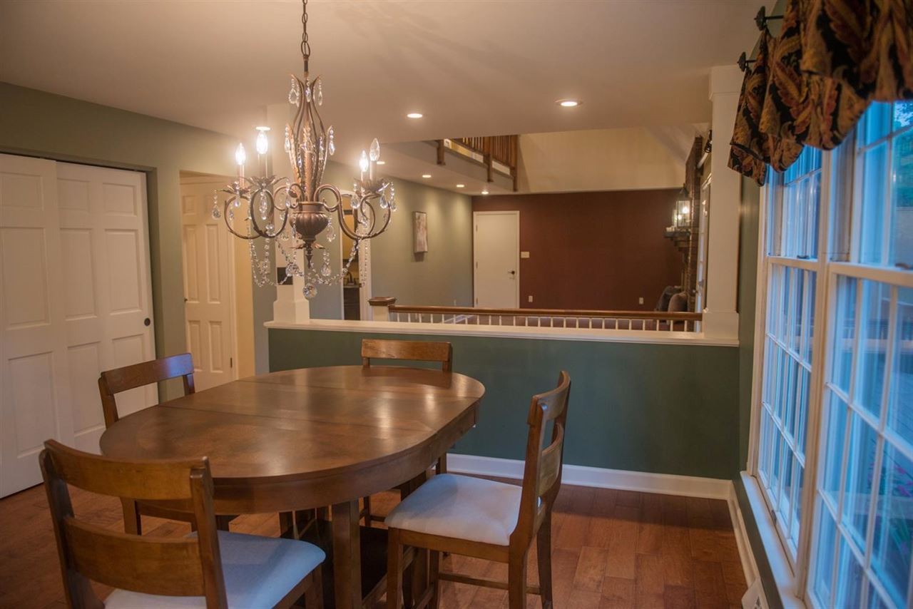 467 Wexford Road Valparaiso, IN 46385 - Photo 6 of 36 Gallery Image 6