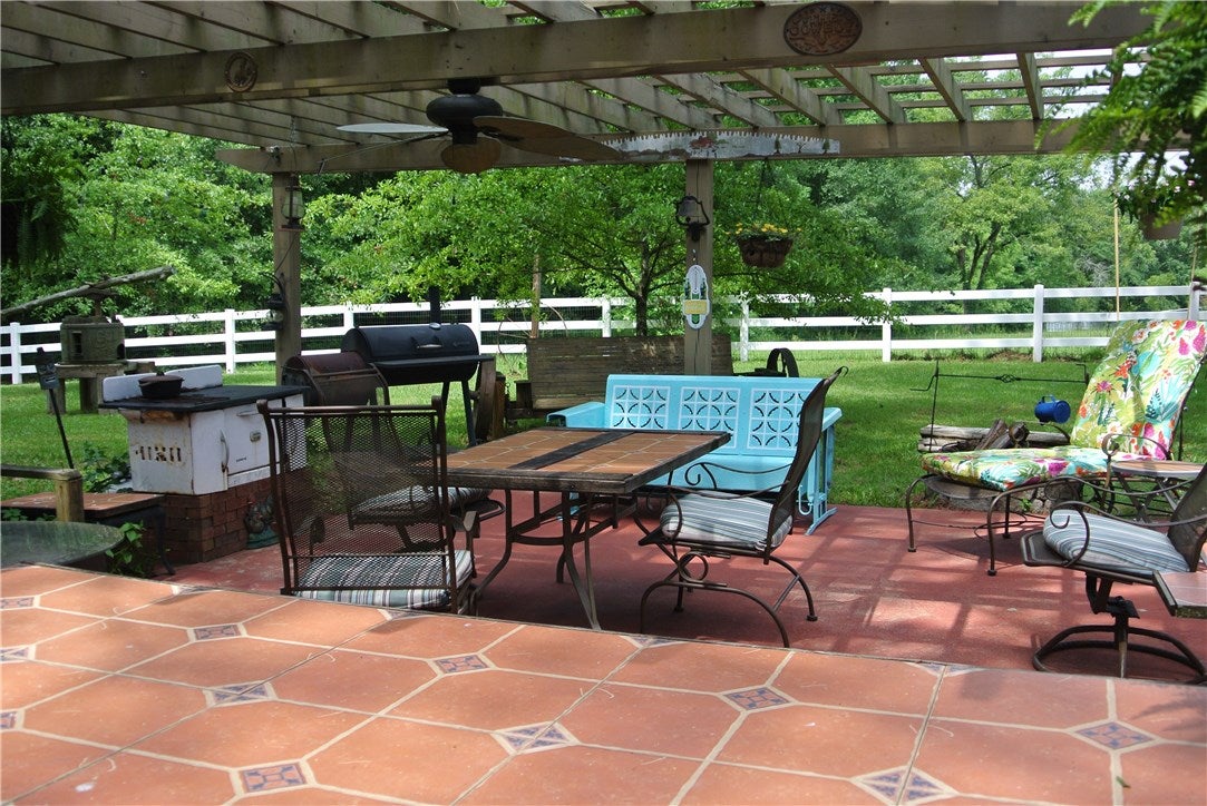 331 Beehive Road Auburn, AL 36830 - Photo 25 of 33 Gallery Image 25