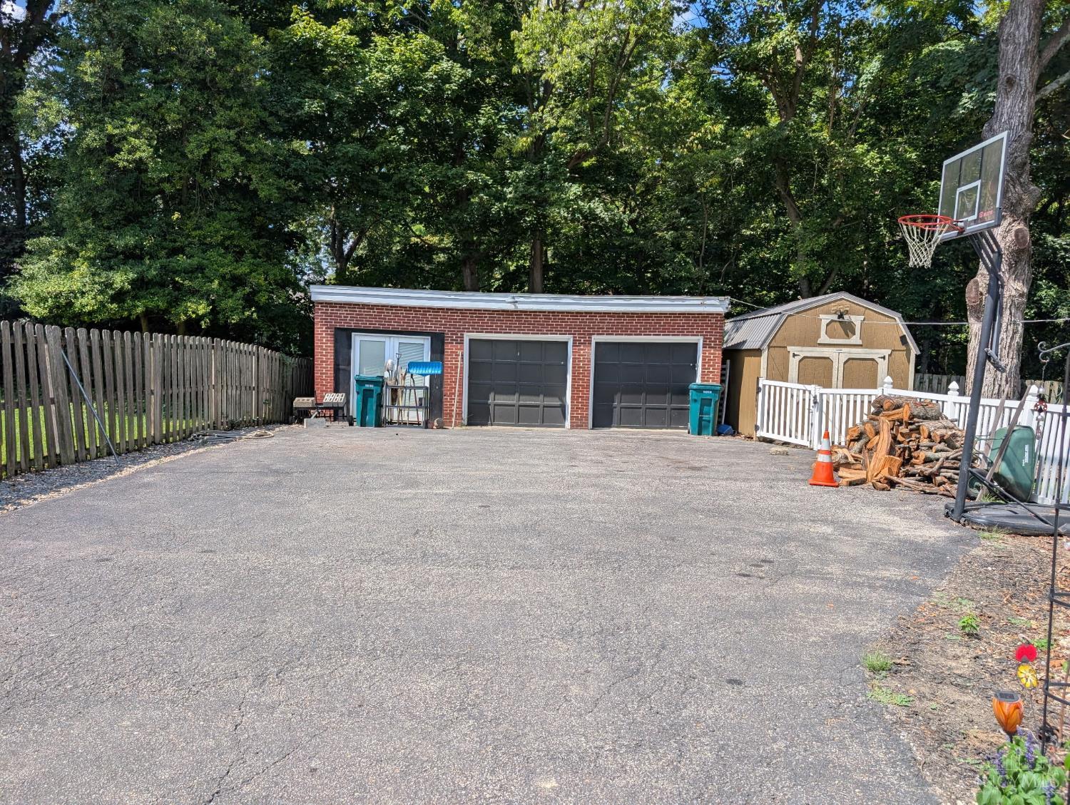 4755 Winton Road Cincinnati, OH 45232 - Photo 38 of 39 Gallery Image 38