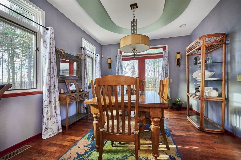 201 Main Street Williamsburg, MA 01039 - Photo 14 of 37