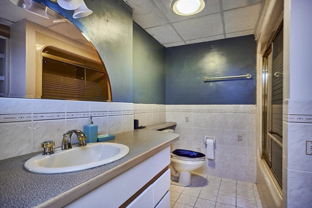 201 Main Street Williamsburg, MA 01039 - Photo 29 of 37