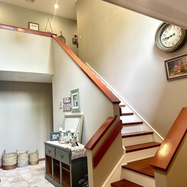 201 Main Street Williamsburg, MA 01039 - Photo 10 of 37