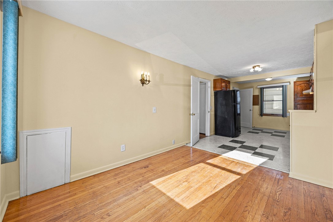 211 Heberle Road Irondequoit, NY 14609 - Photo 11 of 30