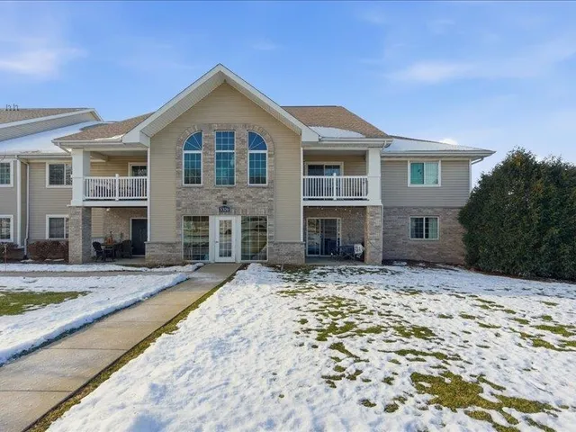 $264,900 | 5306 Congress Avenue, Unit 4, Madison, WI 53718