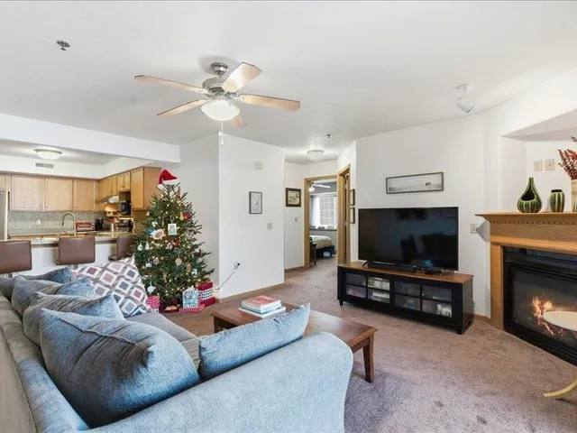 $264,900 | 5306 Congress Avenue, Unit 4, Madison, WI 53718