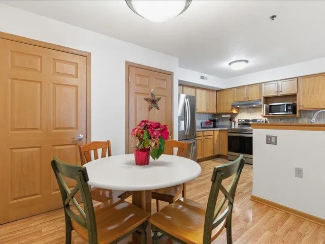 $264,900 | 5306 Congress Avenue, Unit 4, Madison, WI 53718