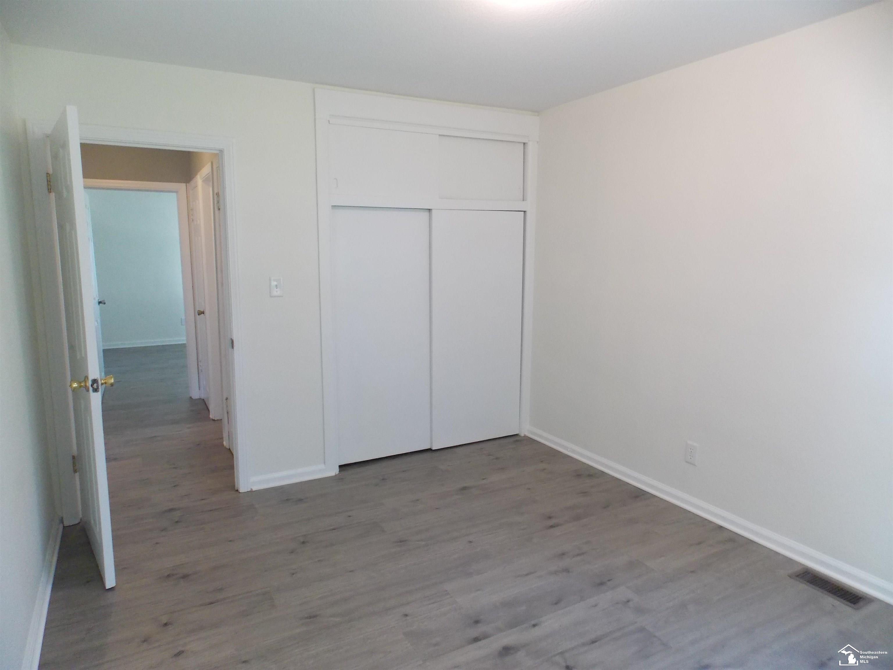 384 Lasalle Road Monroe, MI 48162 - Photo 18 of 25 Bedroom