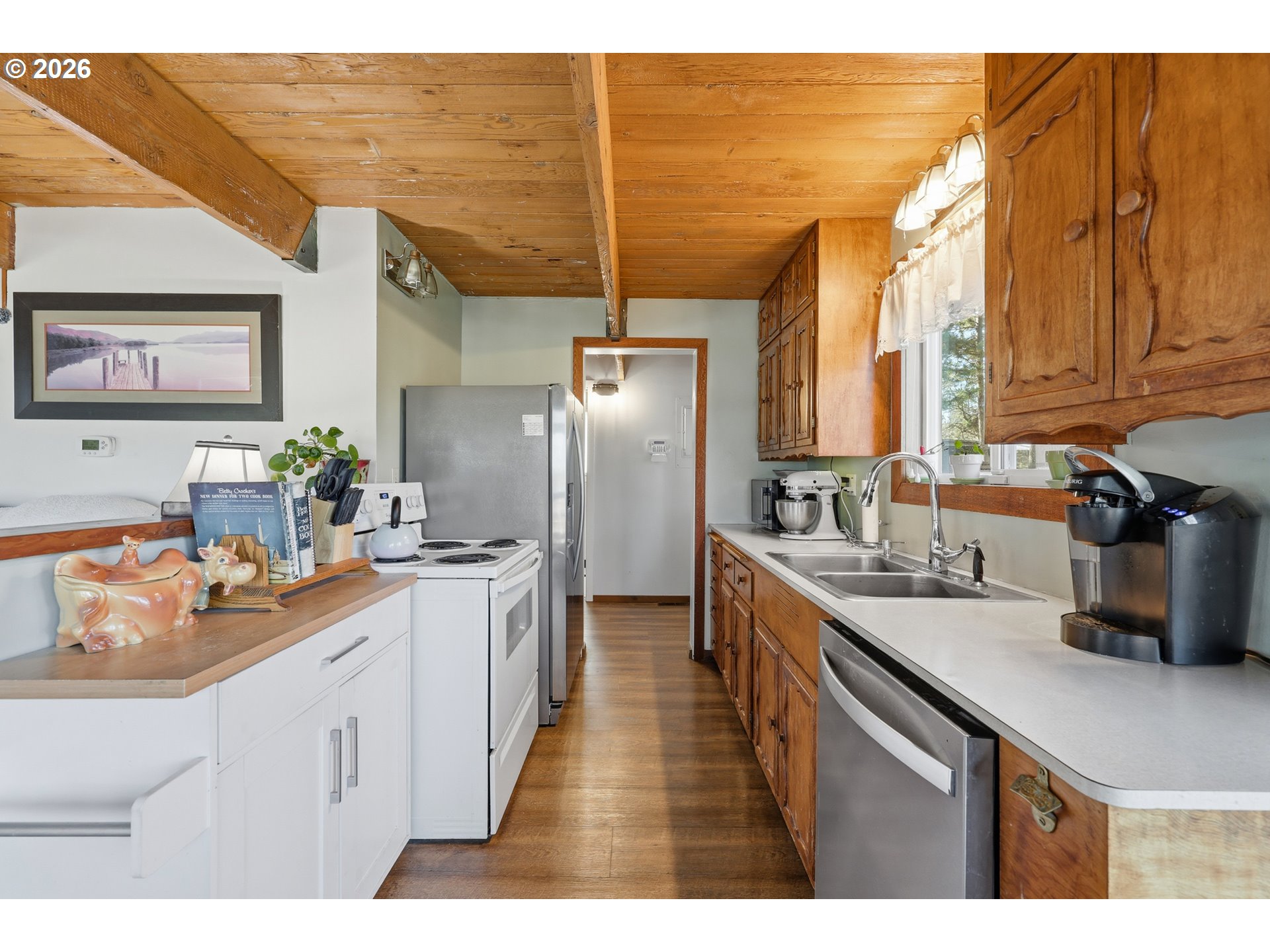 183 North Keg Road Tygh Valley, OR 97063 - Photo 11 of 42