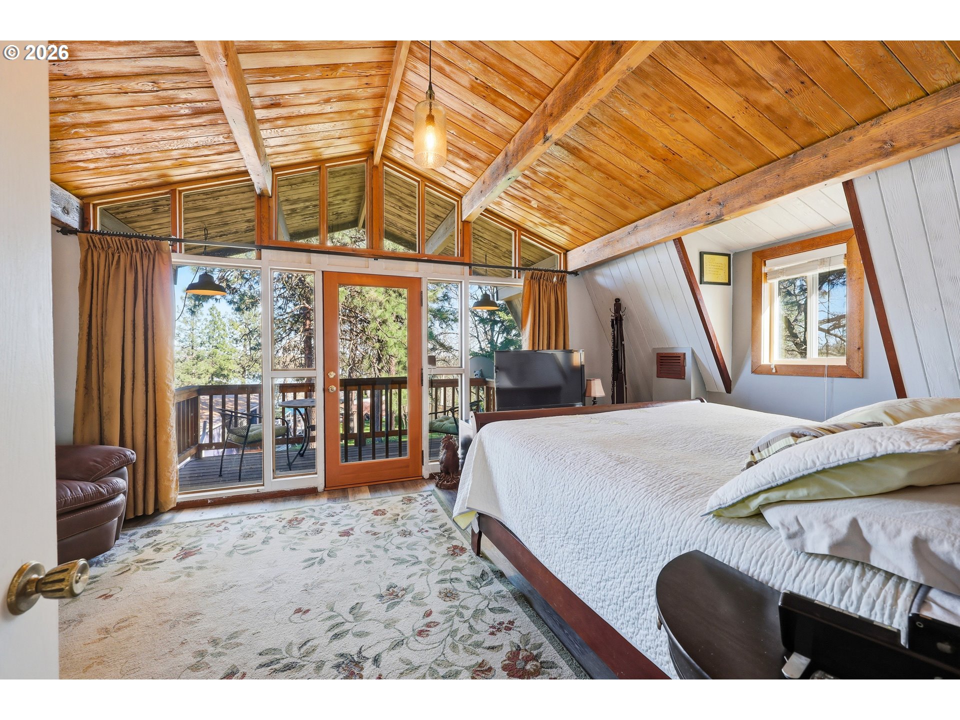 183 North Keg Road Tygh Valley, OR 97063 - Photo 16 of 42