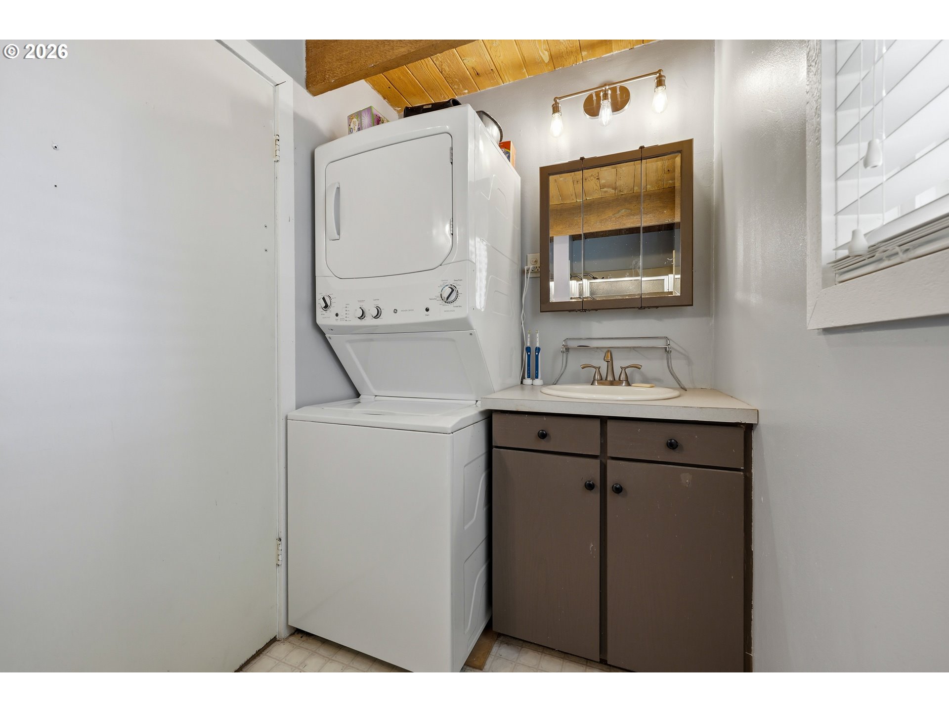 183 North Keg Road Tygh Valley, OR 97063 - Photo 27 of 42