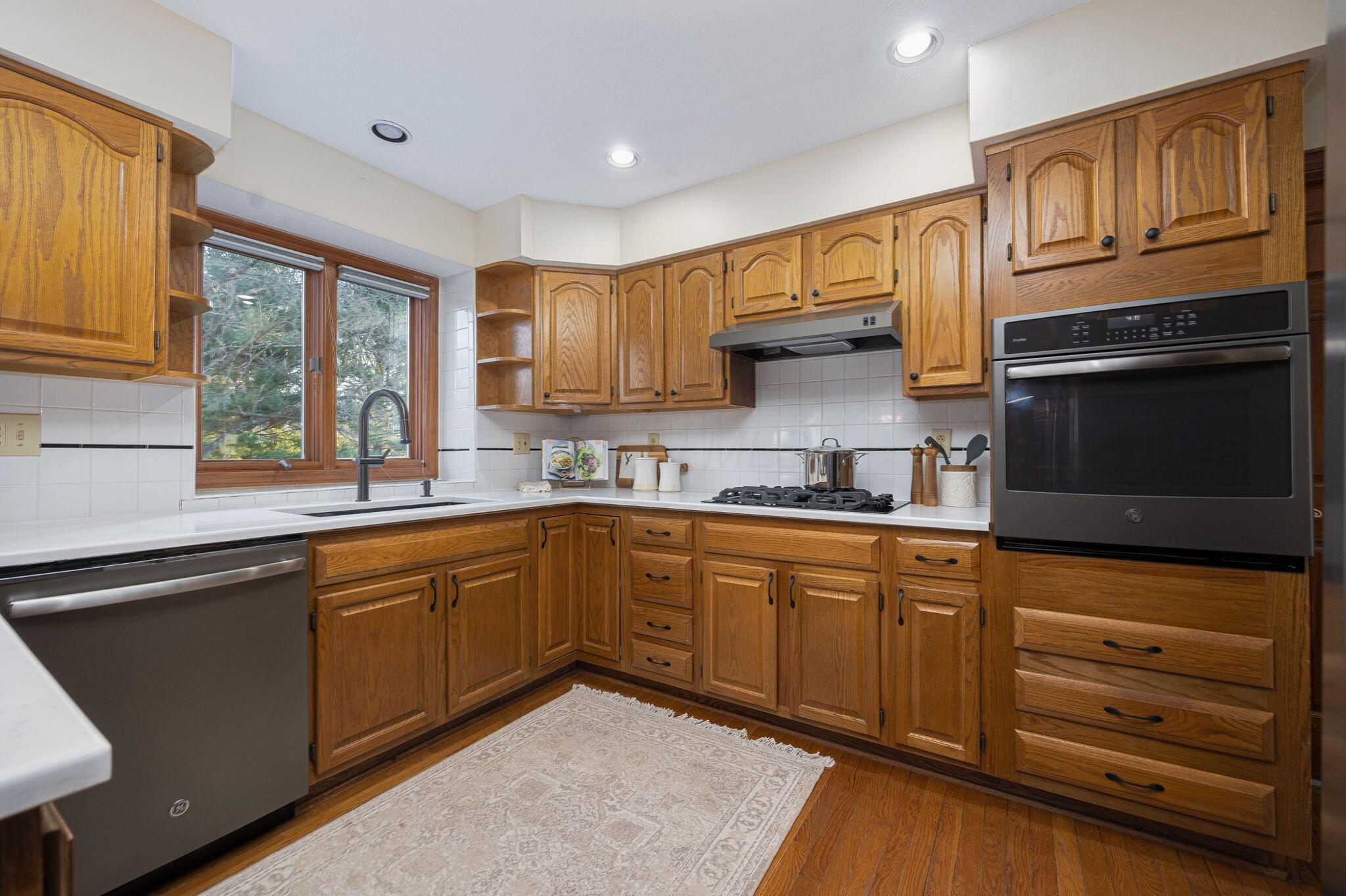 13521 Palmer Road Southwest Etna, OH 43068 - Photo 15 of 50 Kitchen