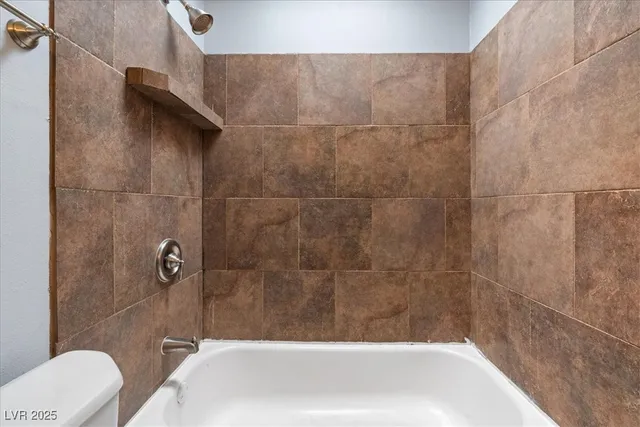 $900 | 4000 Visby Lane, Las Vegas, NV 89119