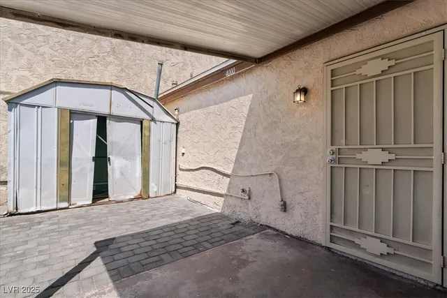 $900 | 4000 Visby Lane, Las Vegas, NV 89119