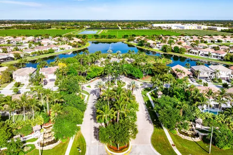 $875,000 | 9588 Cobblestone Creek Drive, Boynton Beach, FL 33472