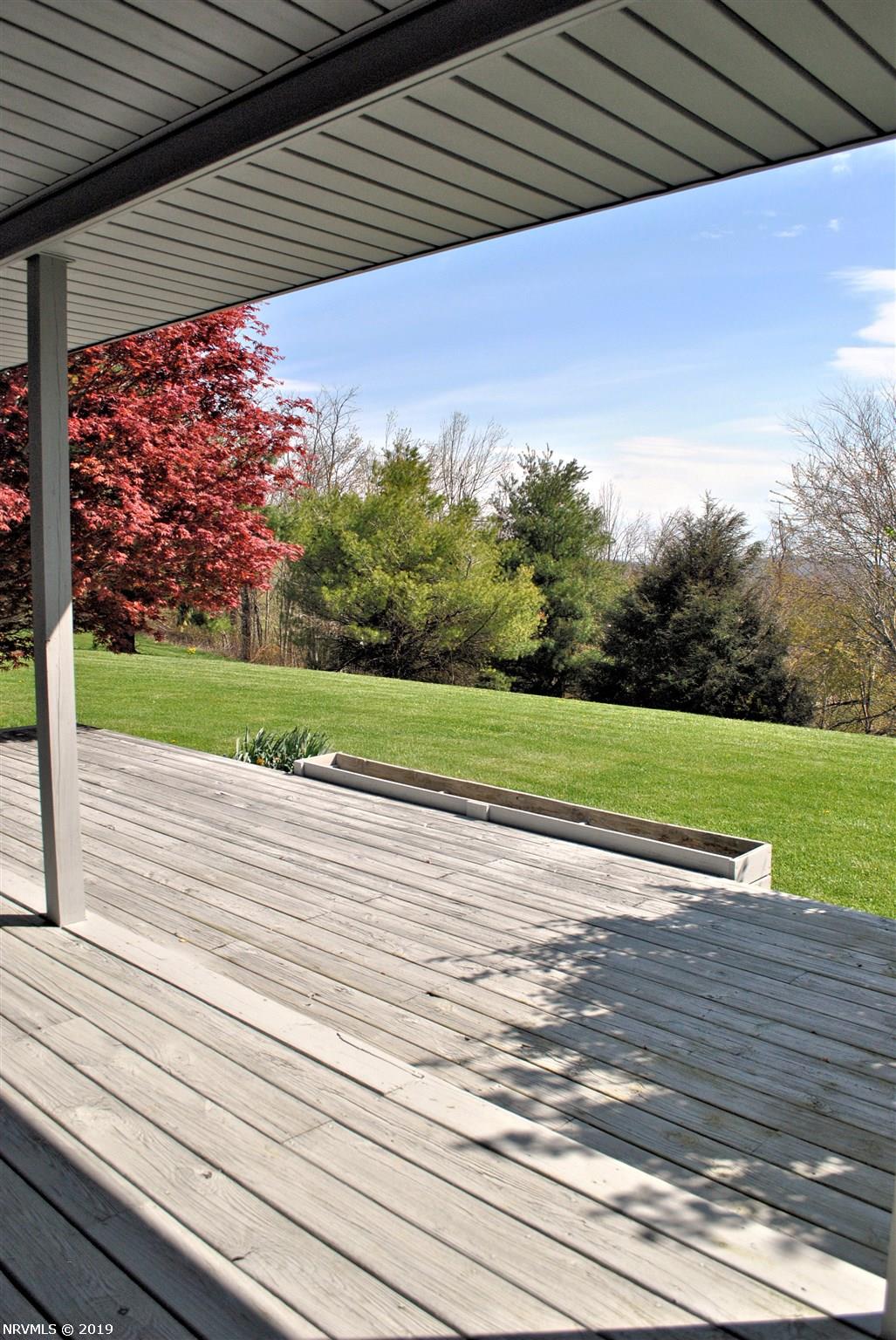 2954 Black Ridge Road Southwest Floyd, VA 24091 - Photo 11 of 68 Gallery Image 11