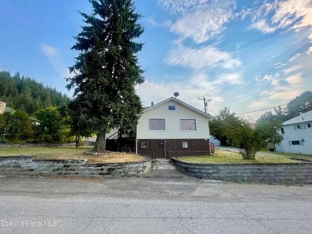 $635,000 | 125 Sunset View Street, St. Maries, ID 83861