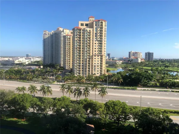 $3,000 | 3300 Northeast 191st Street, Unit 1101, Aventura, FL 33180
