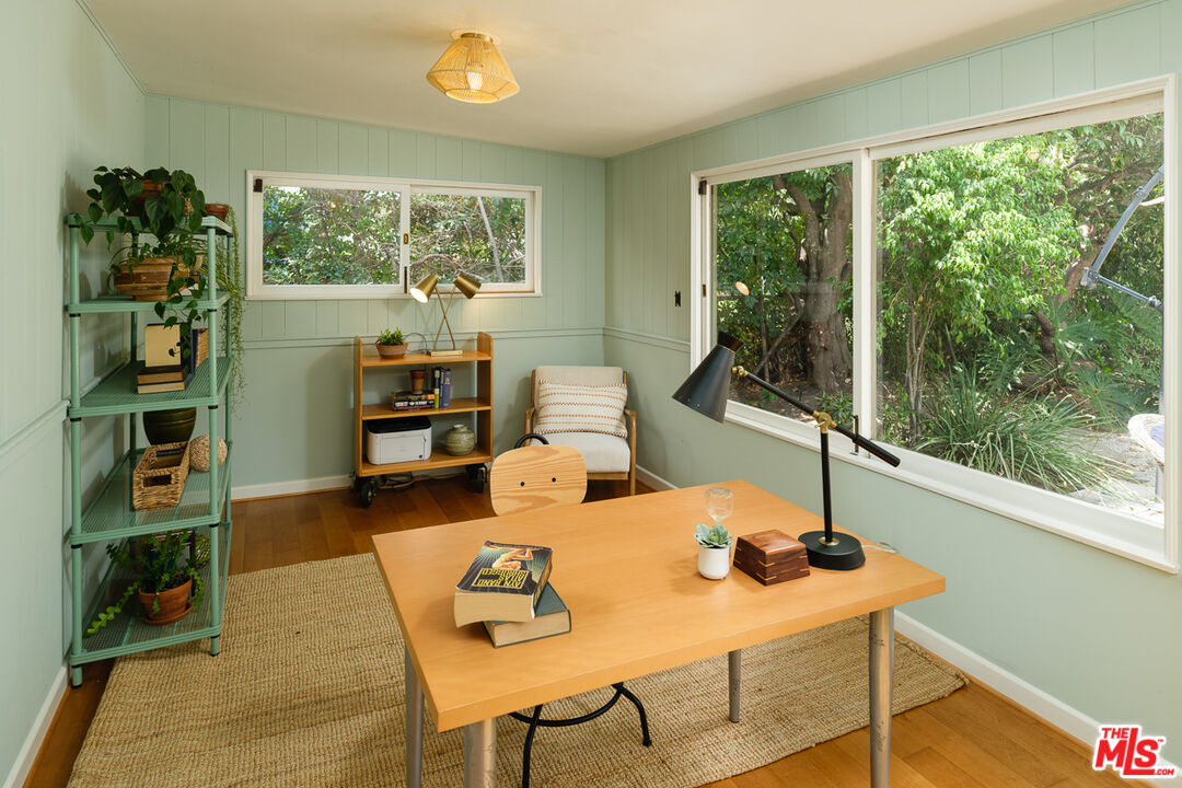 1422 Maple Street South Pasadena, CA 91030 - Photo 14 of 45 a living room with furniture and a window